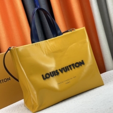 LV Shopping Bags